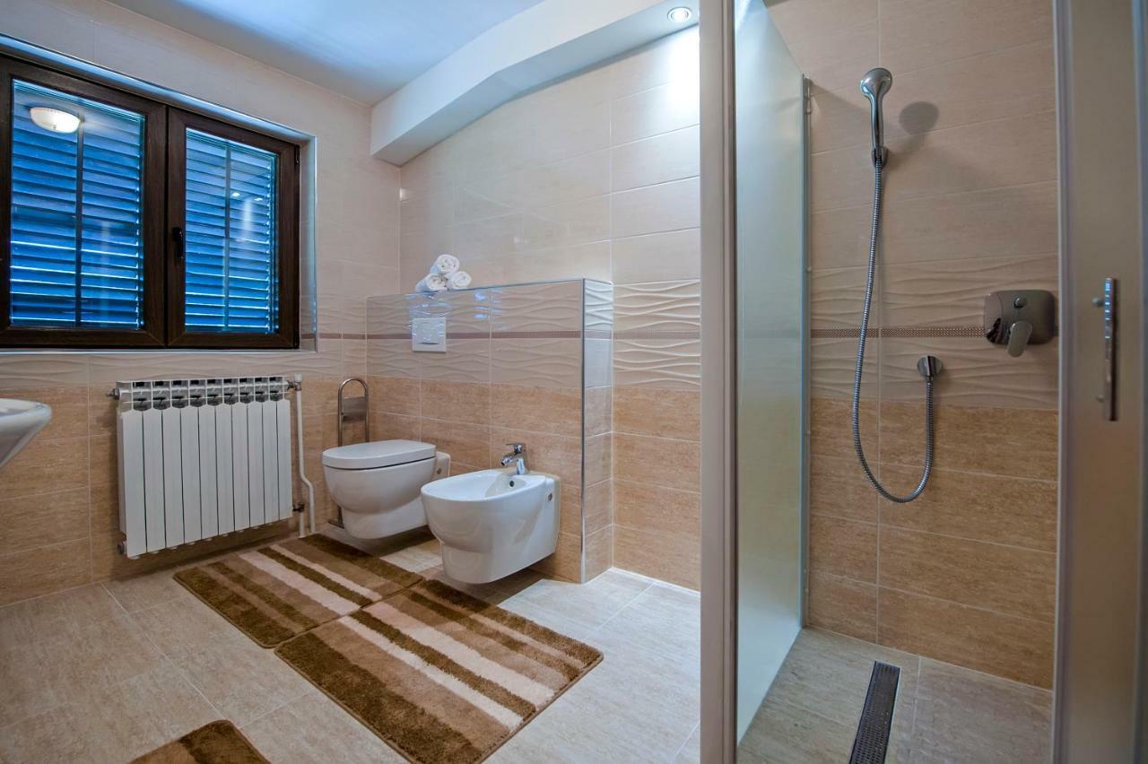 Apartment Valentina Rovinj Exterior photo
