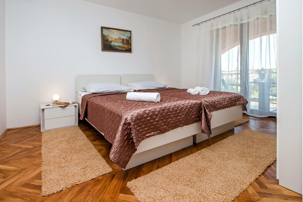 Apartment Valentina Rovinj Exterior photo